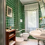 Villa Tramonto Querce (Lucca)