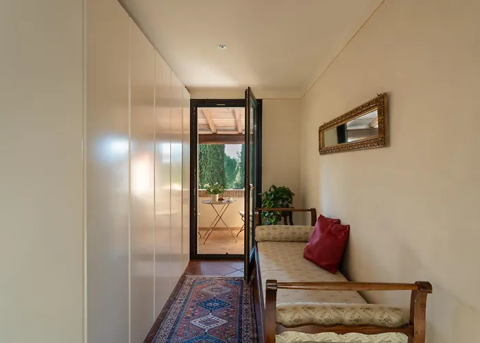 Villa Tramonto Querce (Lucca)